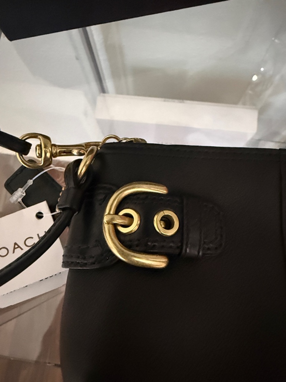 🆕 Coach Wristlet - Picture 4 of 5